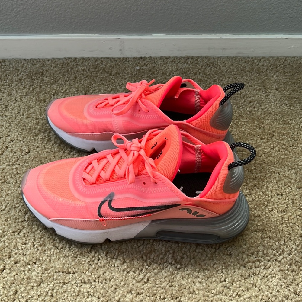 Nike Air Max 2090